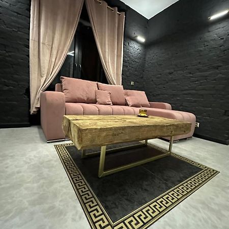 Darkhouse Versace Pink Łódź Buitenkant foto